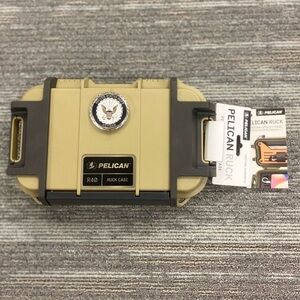 Pelican R40 Ruck Military Cigar Case US Navy Retired Challenge Coin